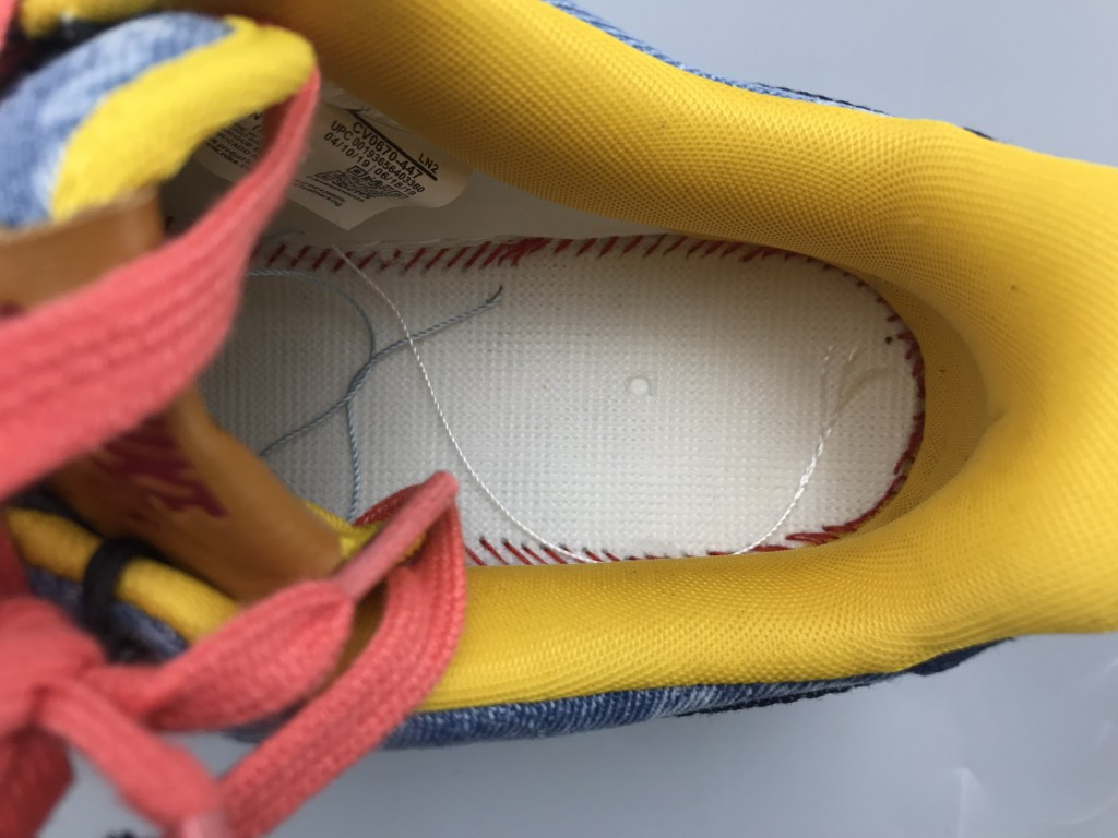ua nike levi