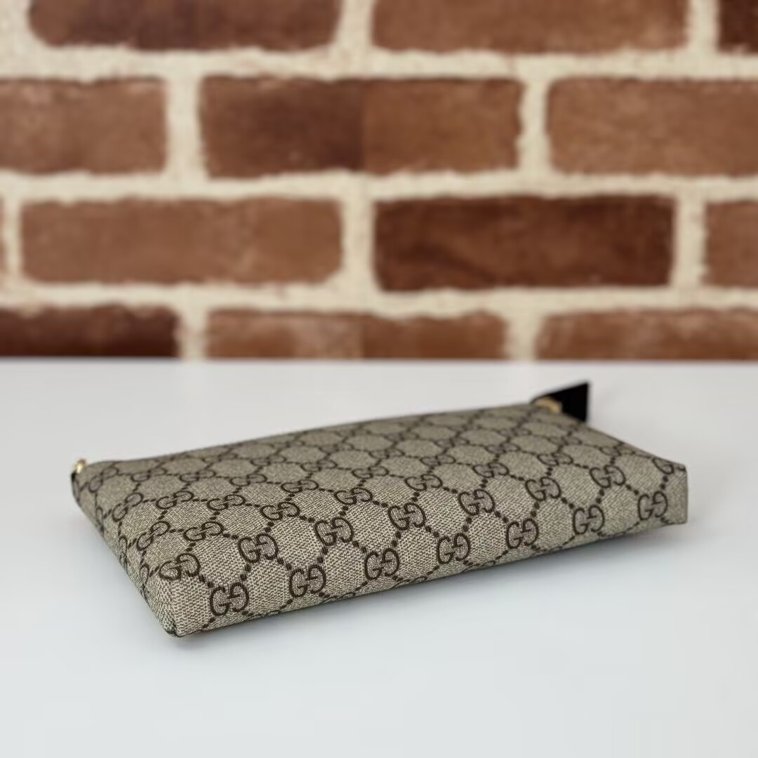 Gvc*1 Chain Wristlet Wallet GG Coated Canvas 22.5x13x2.5cm