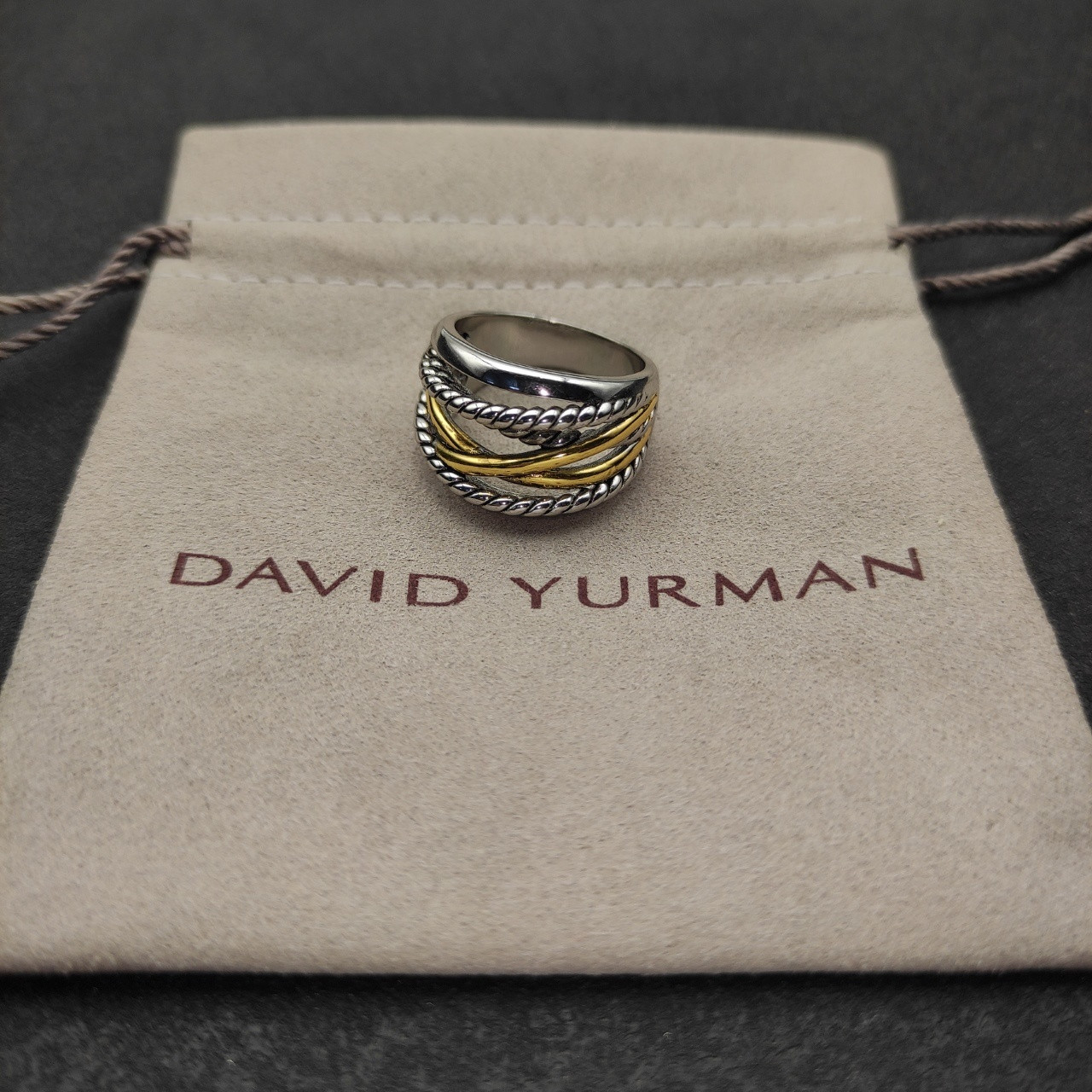 dau1d Yvrm*n ring