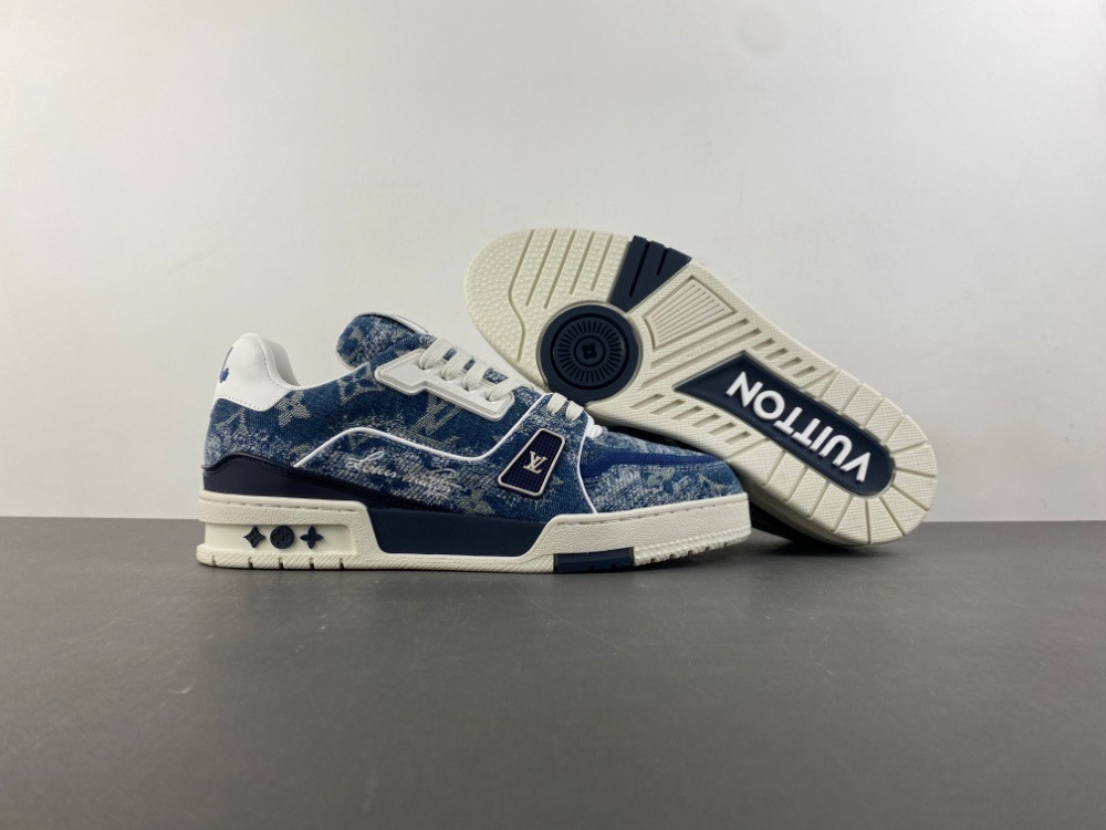 UA LV trainer Sneakers