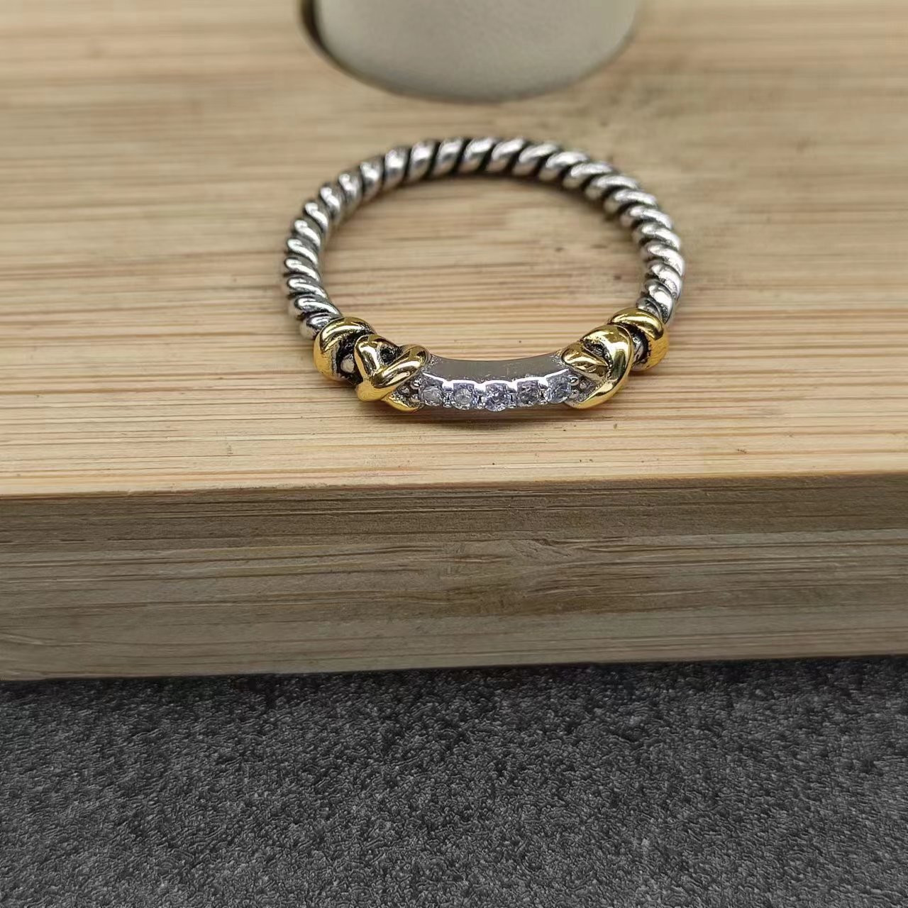 dau1d Yvrm*n ring