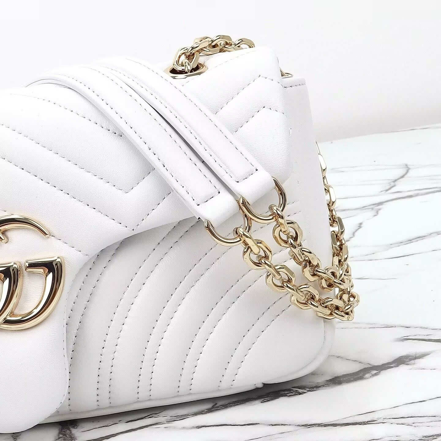 Gvc*1 gg marmont medium shoulder bag 26x15x7cm