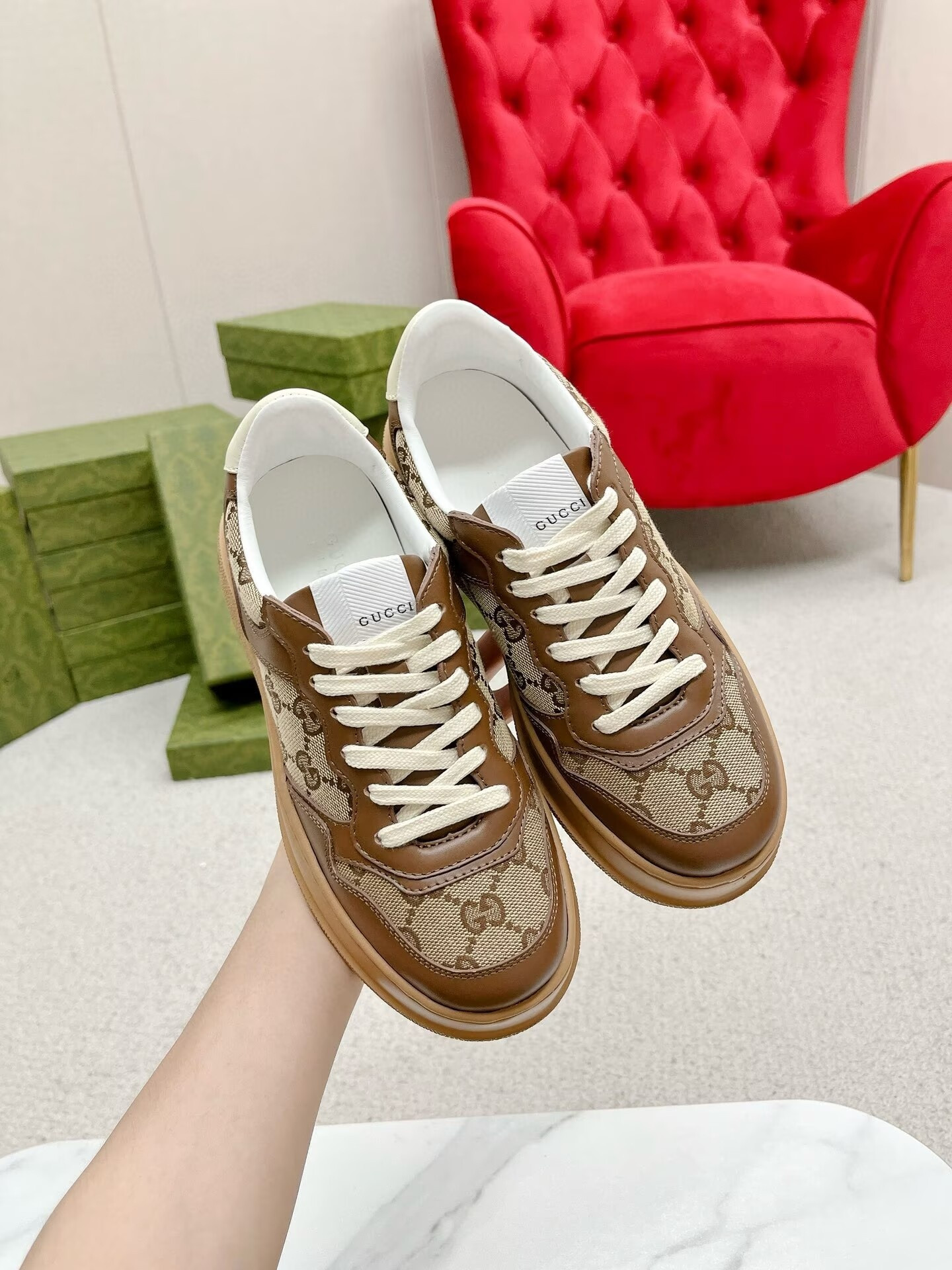 UA Gvc*1 GG Low-top Platform Sneakers
