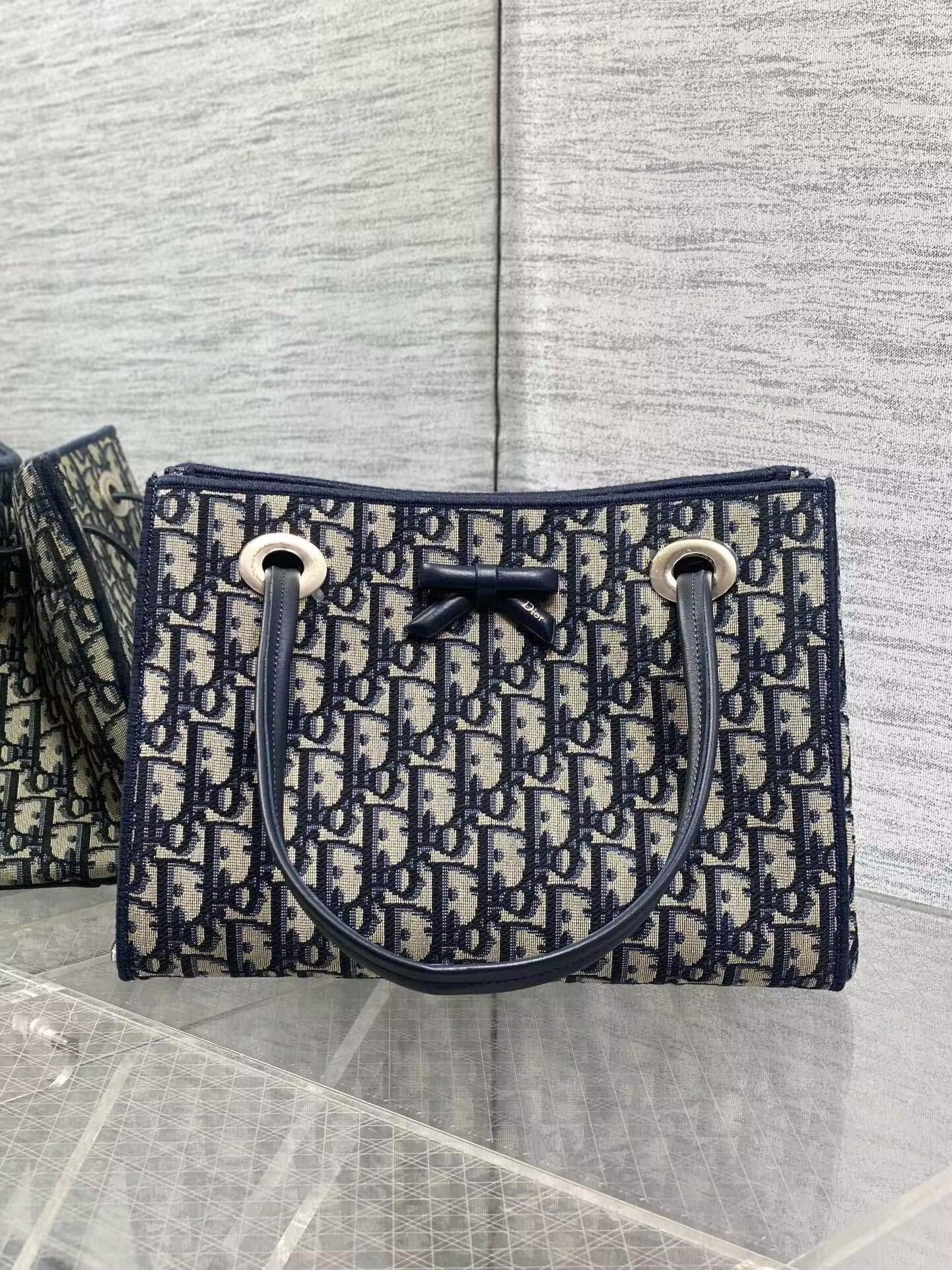 D10r small shopping bag 27x19x13.5cm