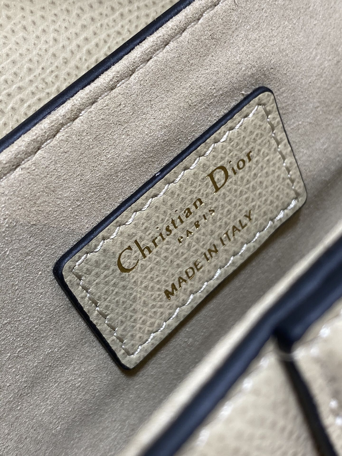 D10r Saddle Bag 25.5 x 20 x 6.5CM