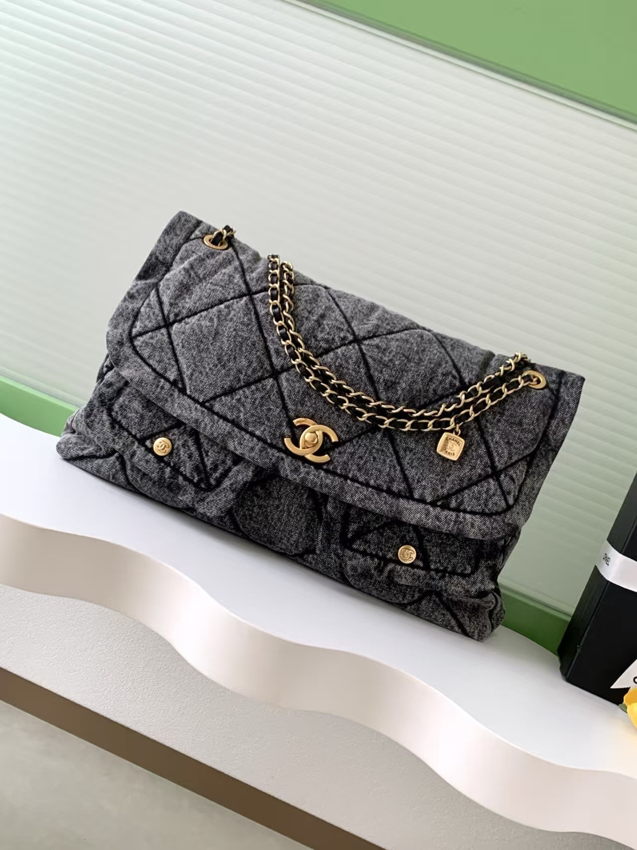 Ch**el Maxi Flap Bag  27x45x10cm