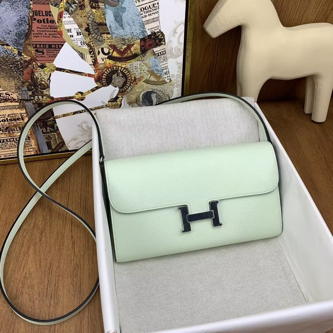 H**me5 Constance To Go wallet In Vert Peppermint 20.5x2x13cm