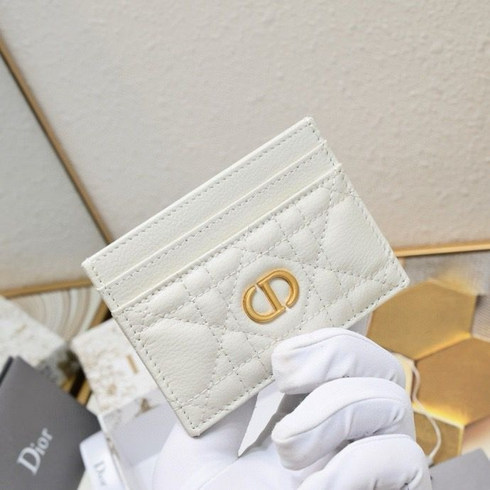 D10r Card Holder
