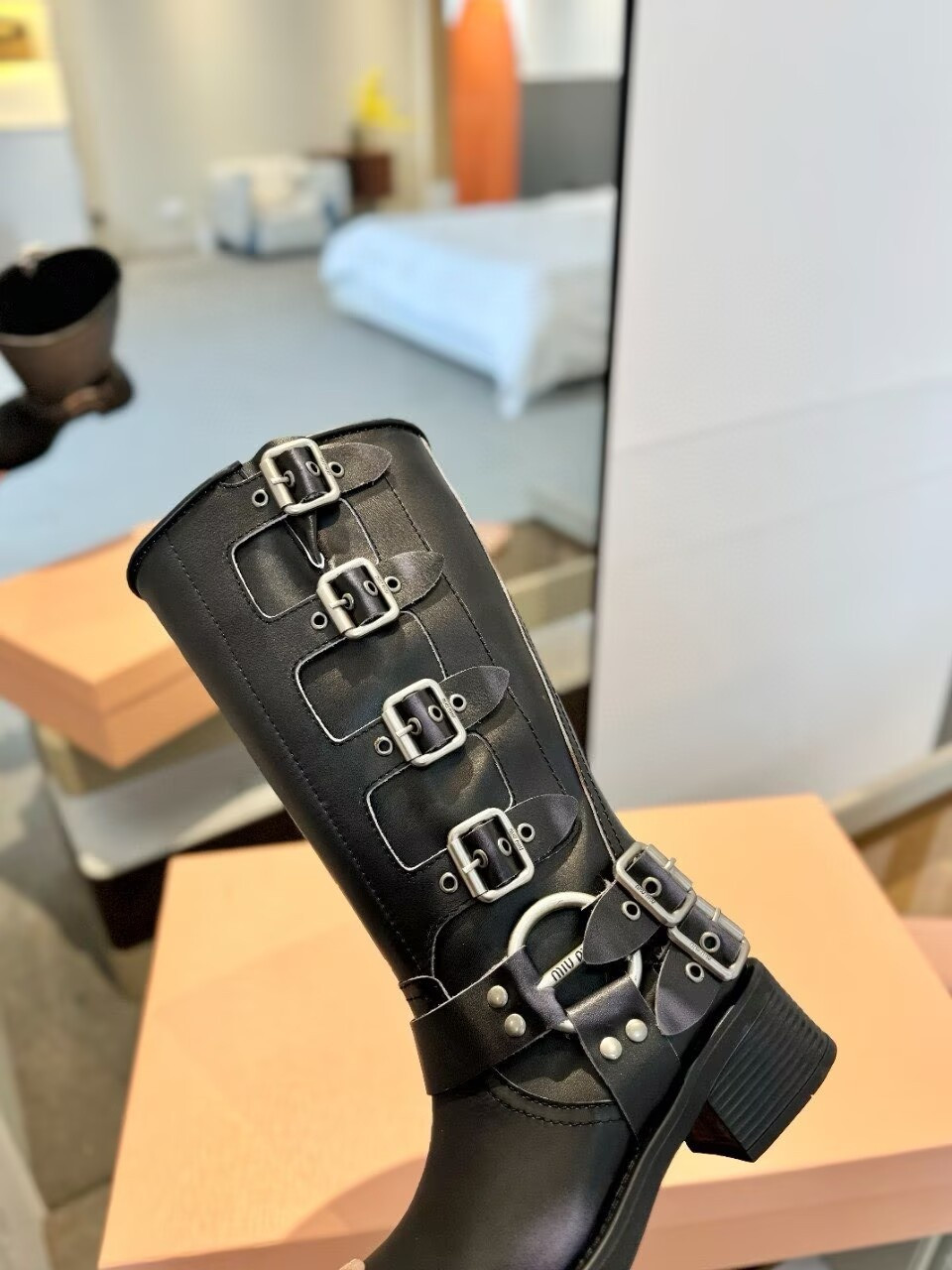 ua M1v M1v leather boots