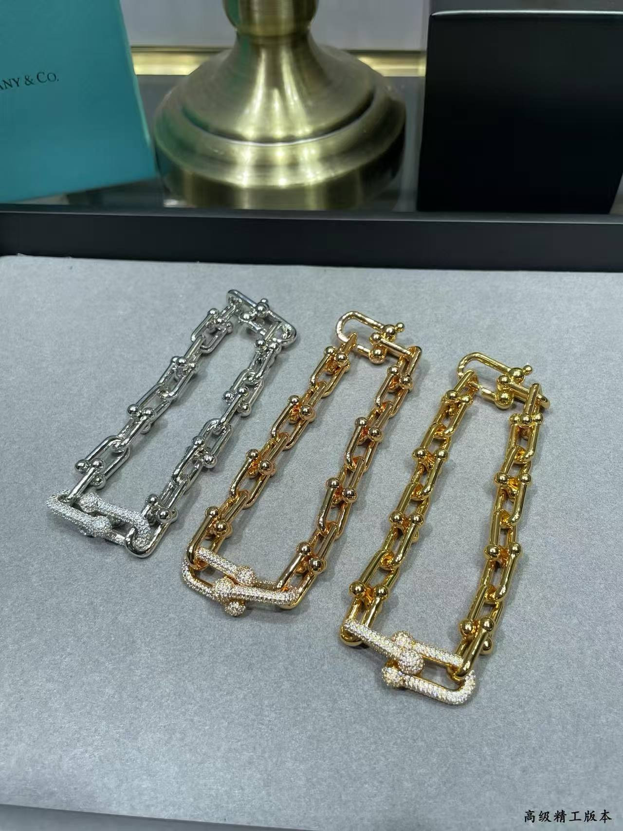 T*f*ny & co. hardwear link bracelet