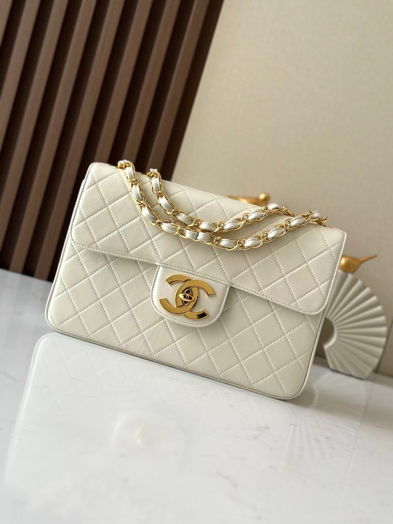 Ch**el Flap Bag 30x21x8cm