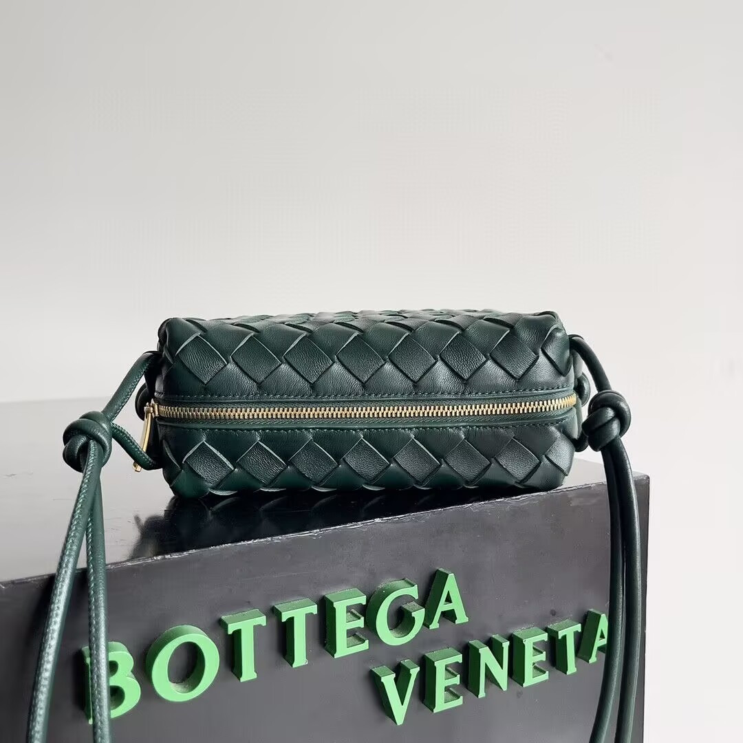 B0tt*ga Ven*ta Small Loop Cross-Body Bag 17x10x6cm