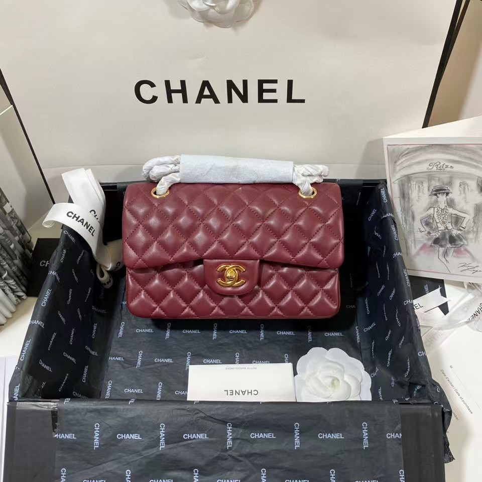 Ch**el SMALL CLASSIC HANDBAG Gold Metal 14.5×23×6cm