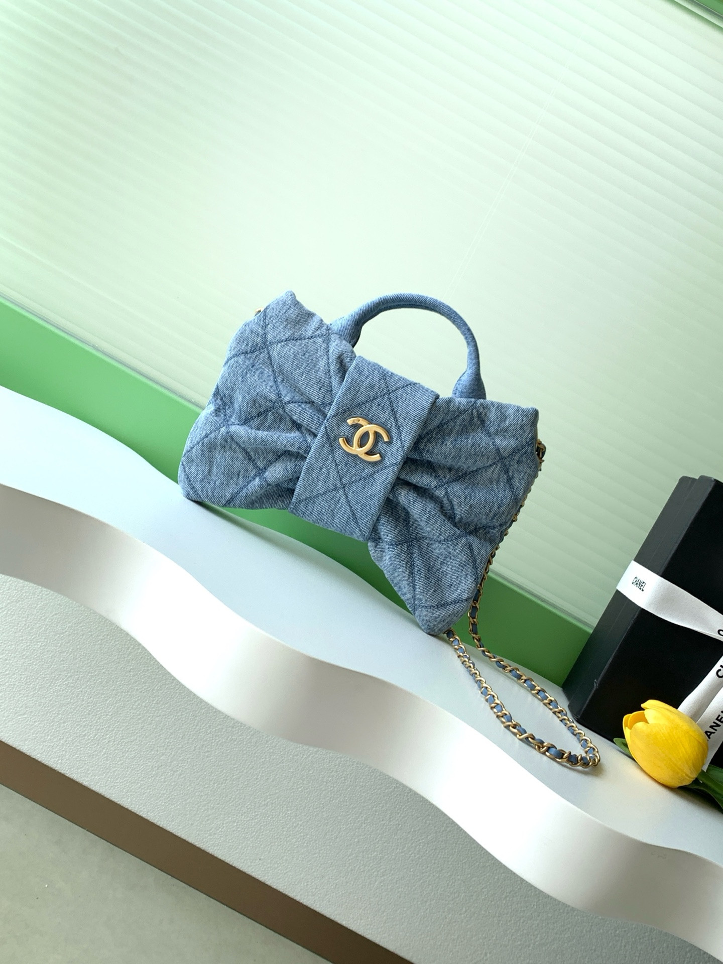 Ch**el mini bow bag 18x26x5cm