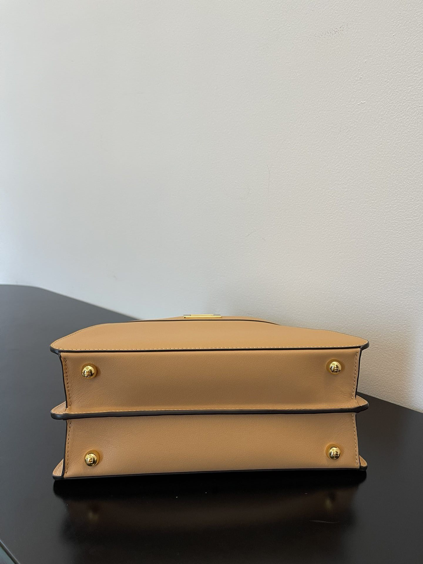 F**di peekaboo iseeu petite 15.5x11x20cm