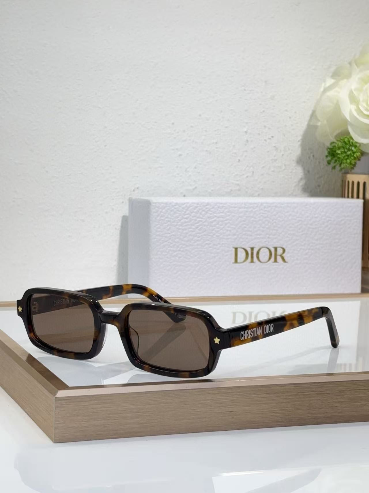 D10r Pacific S3I Rectangular Glasses