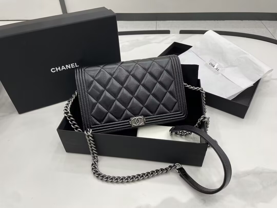 Ch**el 22SS Boy Woc 19x13x3.5CM