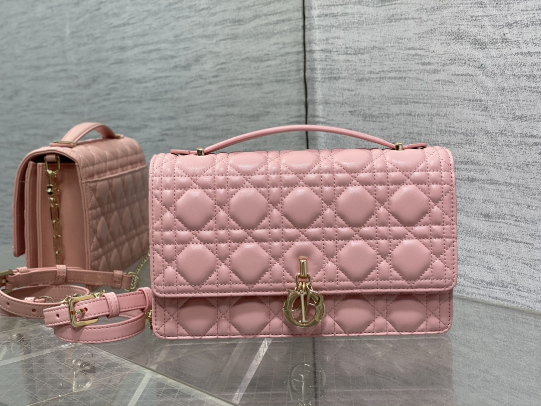 My D10r Top Handle Bag Melocoton Pink 9.5 x 5.5 x 3 inches