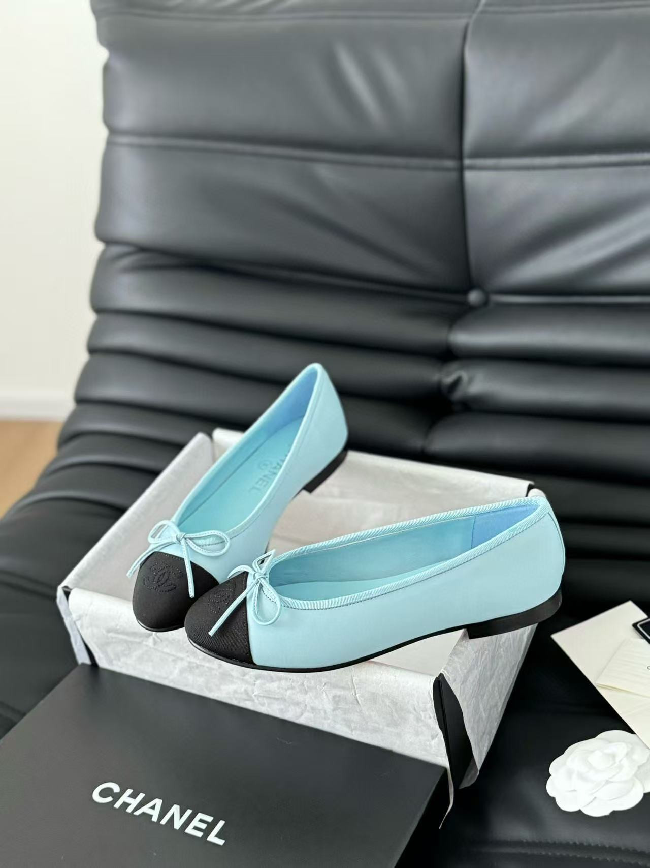UA Ch**el BALLET FLATS