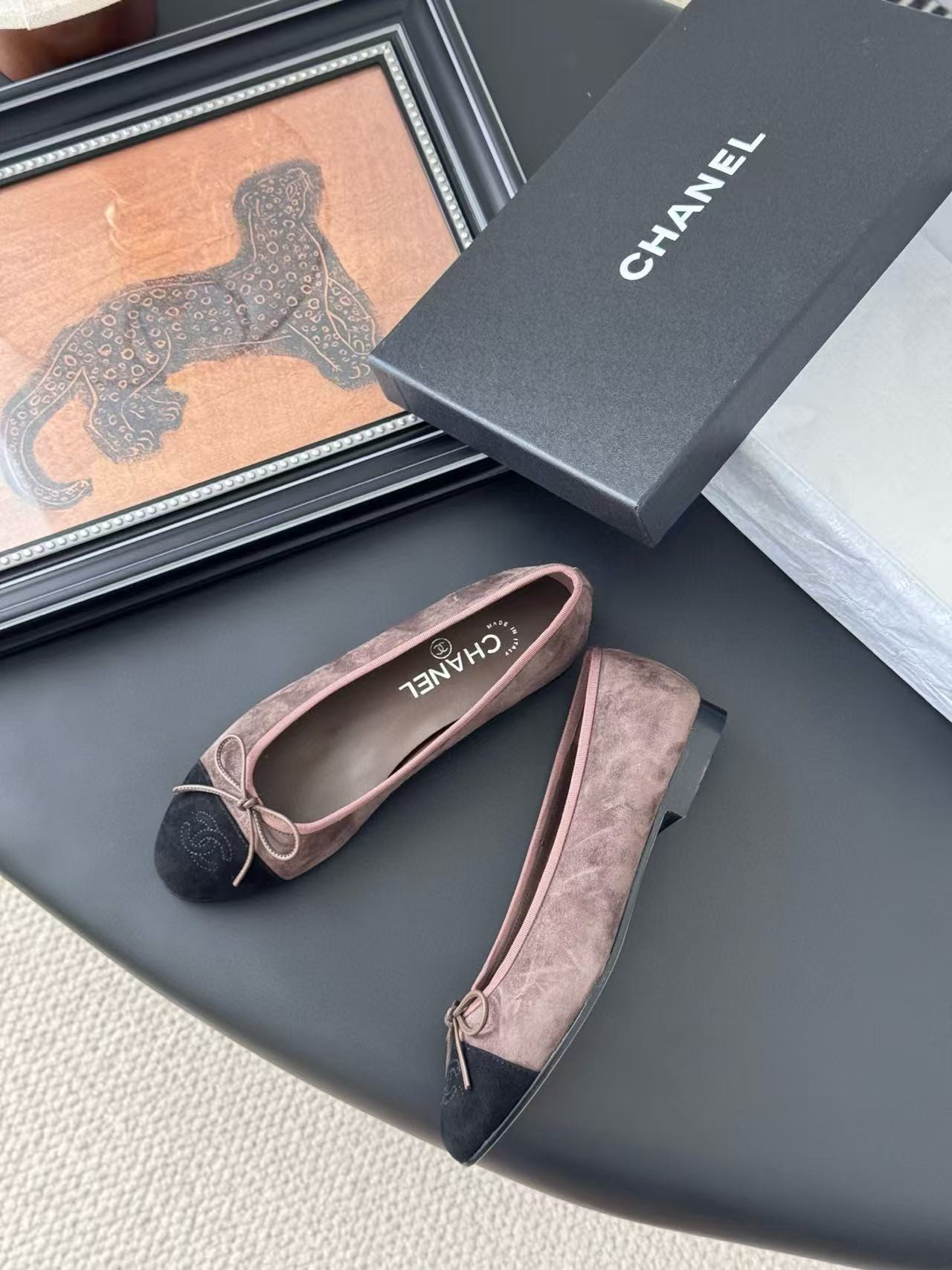 UA Ch**el Ballet flats
