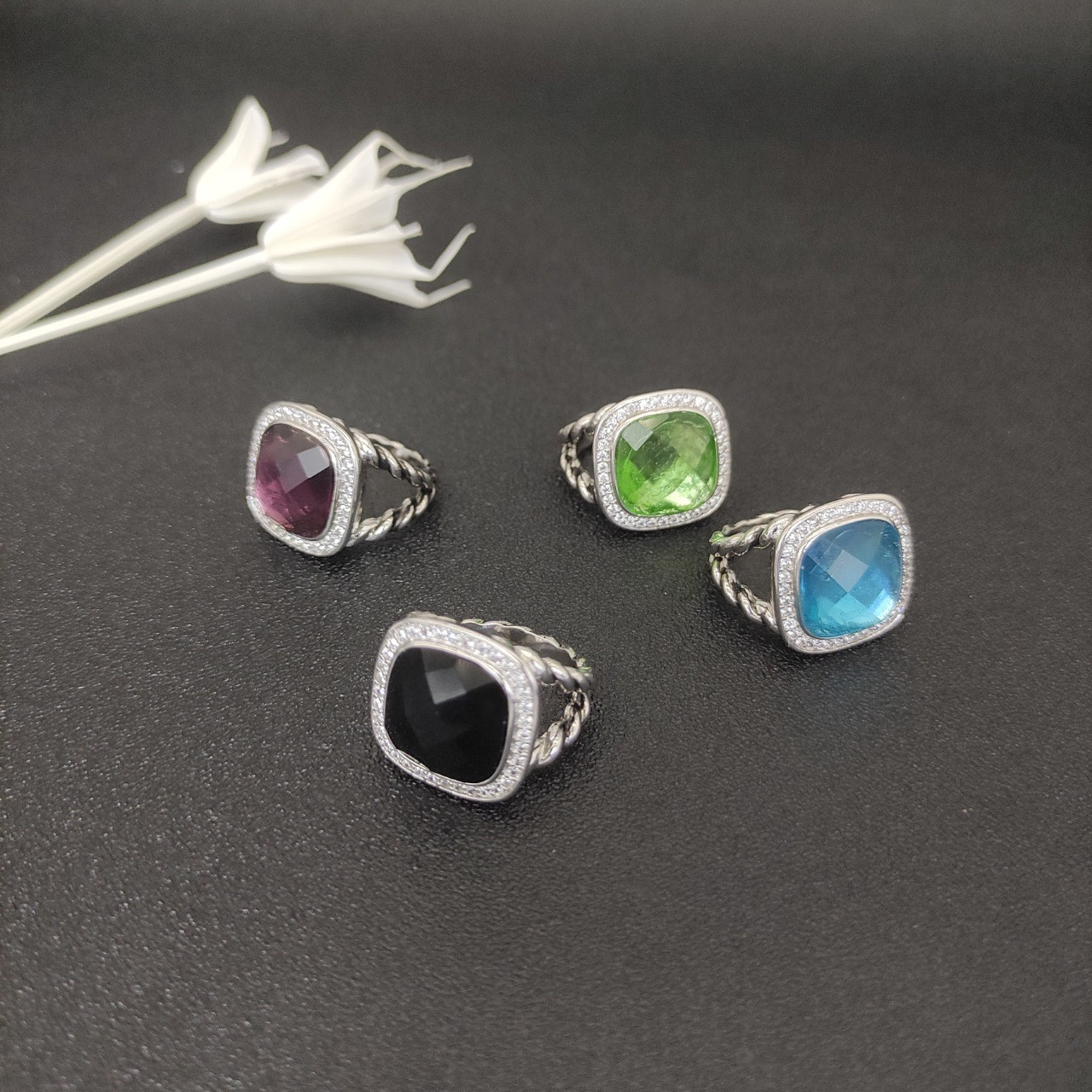 dau1d Yvrm*n 14mm square d1am0nd ring