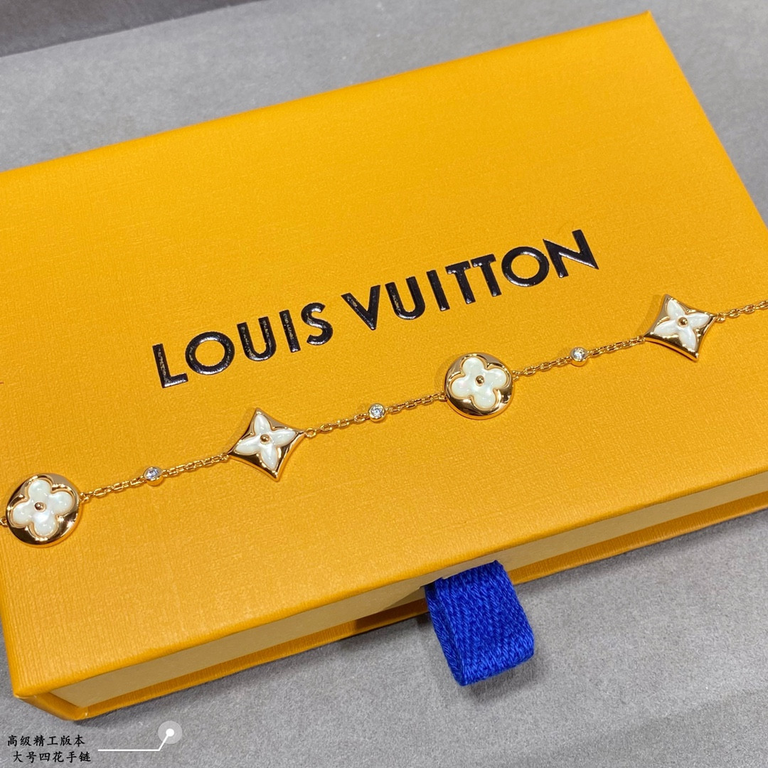 L0vis Vvtt0n Large Four-Flower Bracelet