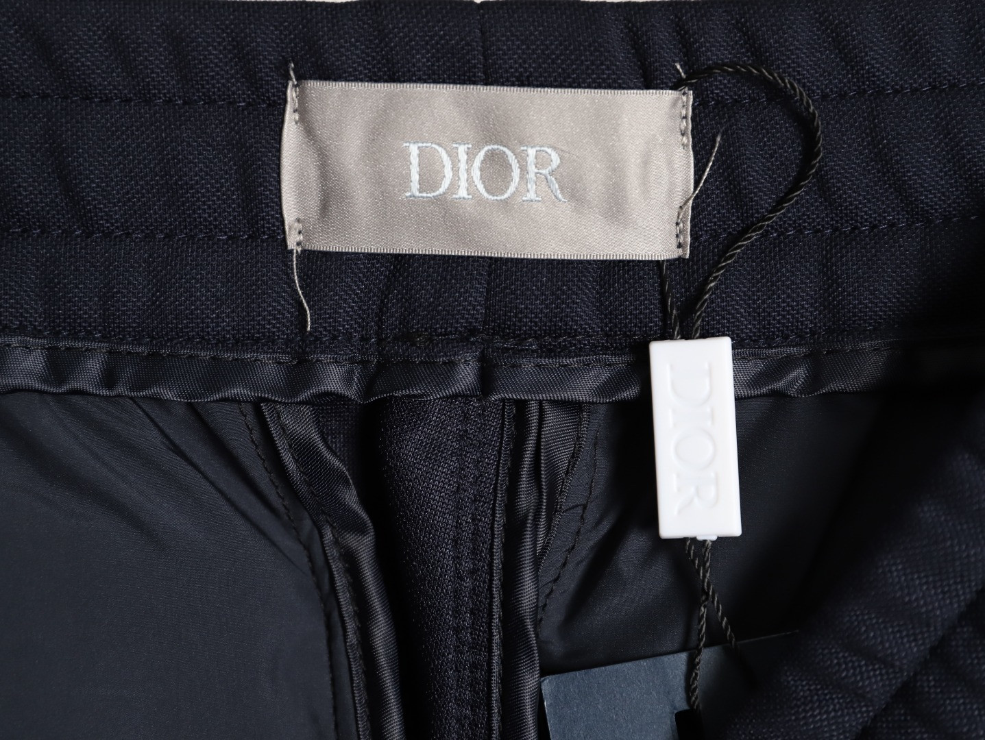 D10r 25fw pants suit