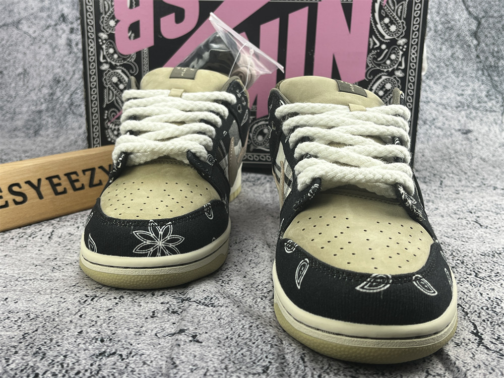 ua travis scott x dunk low preM1vm qs sb 