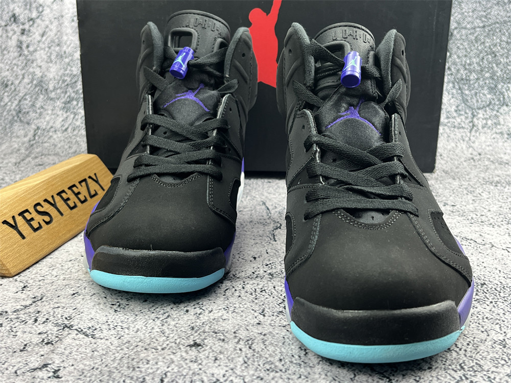 UA AIR JORDAN 6 RETRO