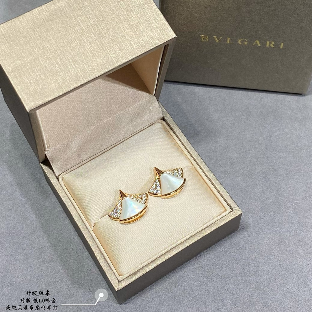 Bv1g*ai Multi-fan skirt fan shape Earrings
