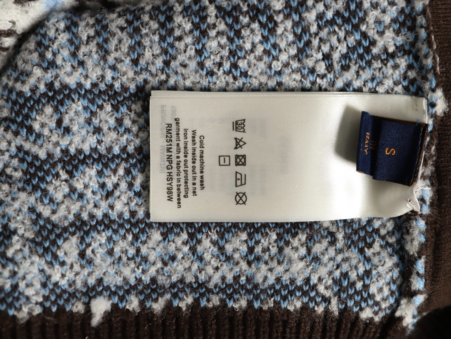 l0vis Vvtt0n knitting cardigan
