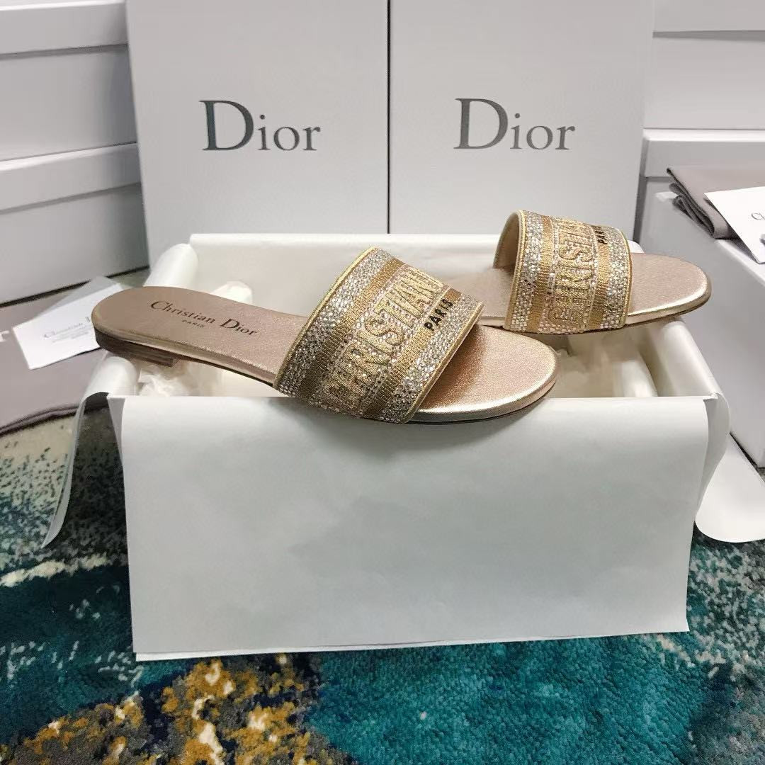UA D10r Dway Slide