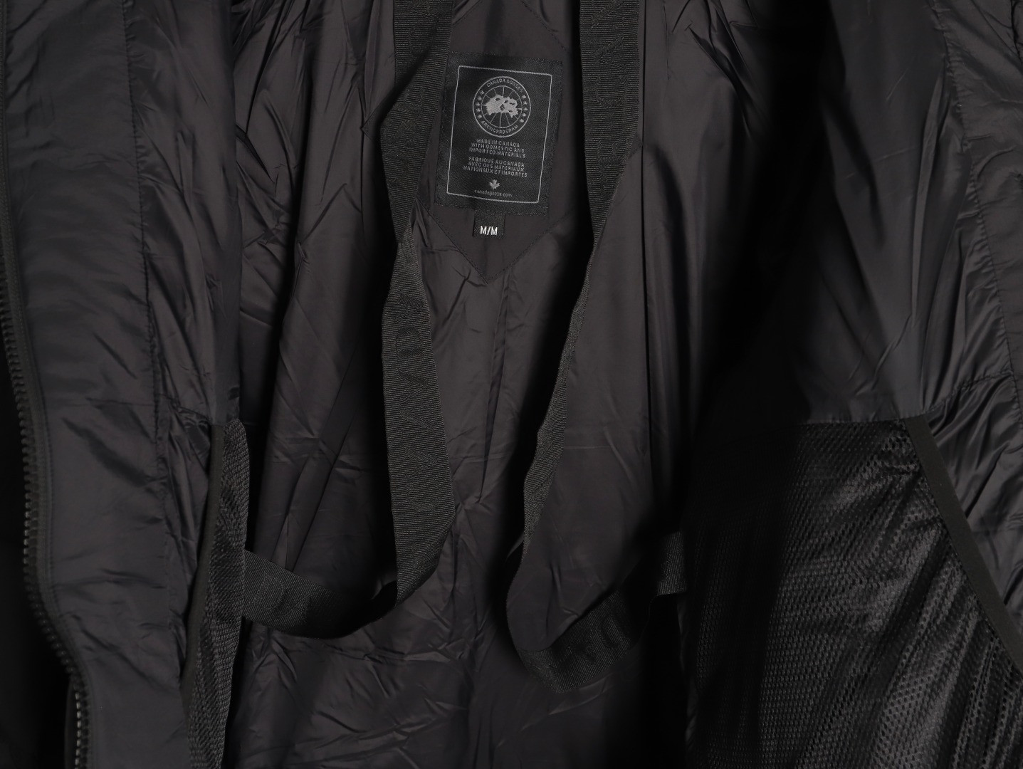 Can*a G00se short puffer jacket