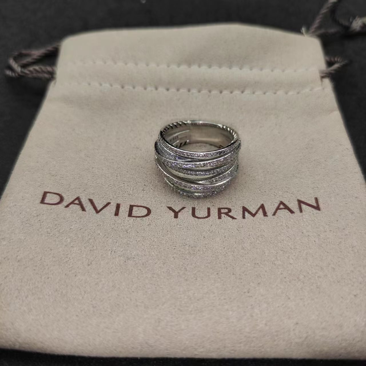 dau1d Yvrm*n ring