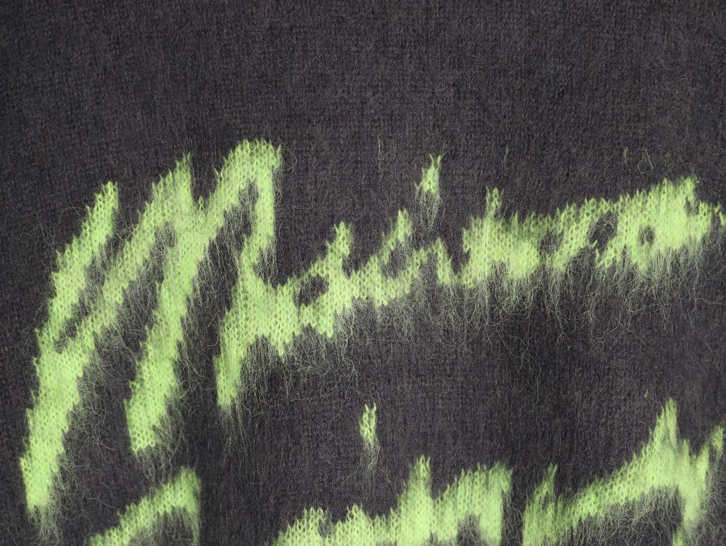 G1uenchy 24fw sweaters