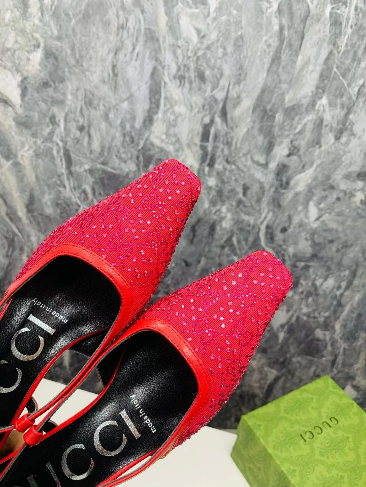 UA Gvc*1 SLINGBACK PUMP