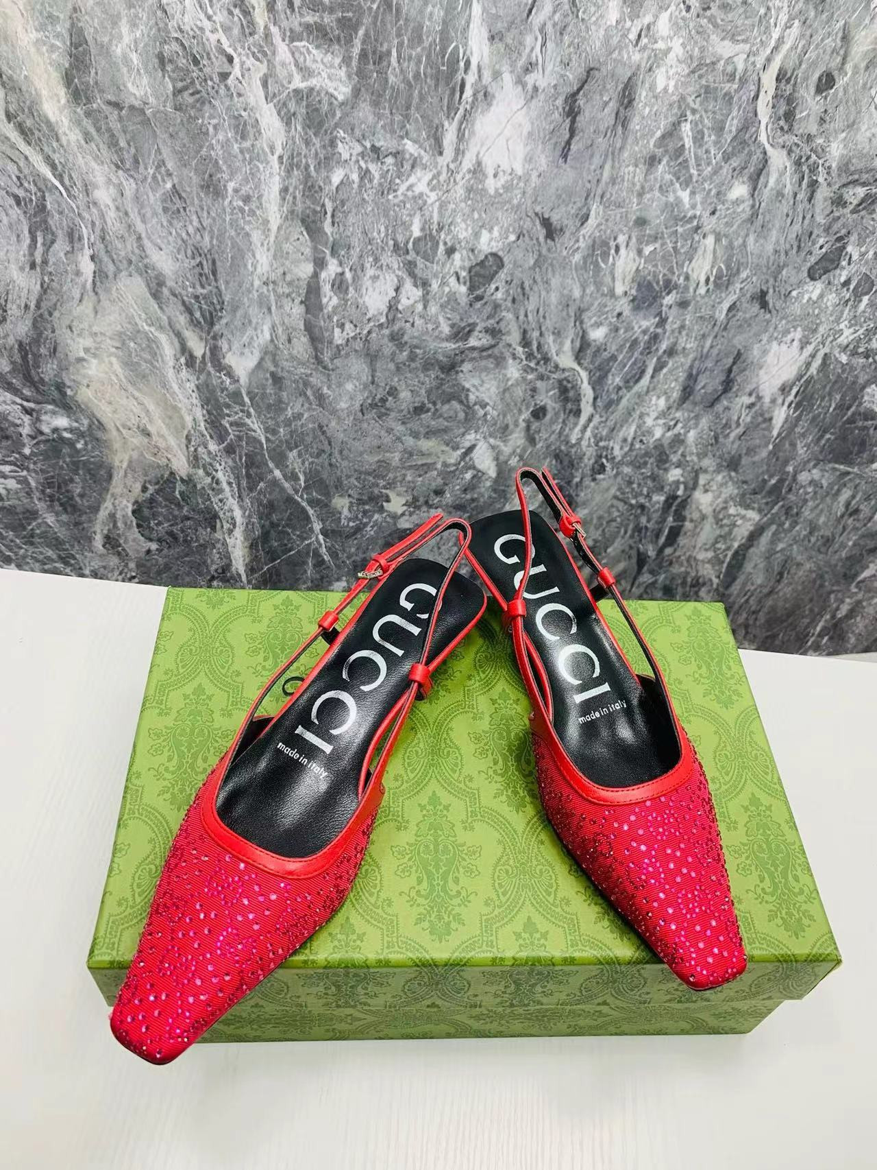 UA Gvc*1 SLINGBACK PUMP