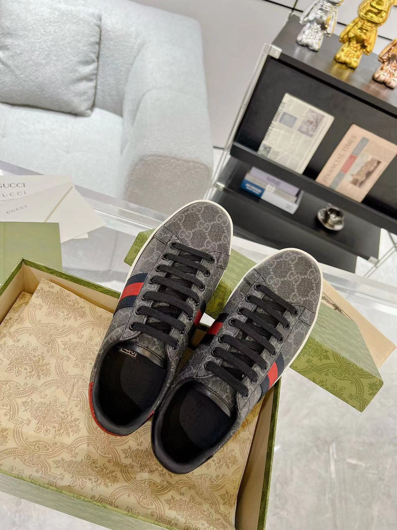 UA Gvc*1 Sneaker With Web