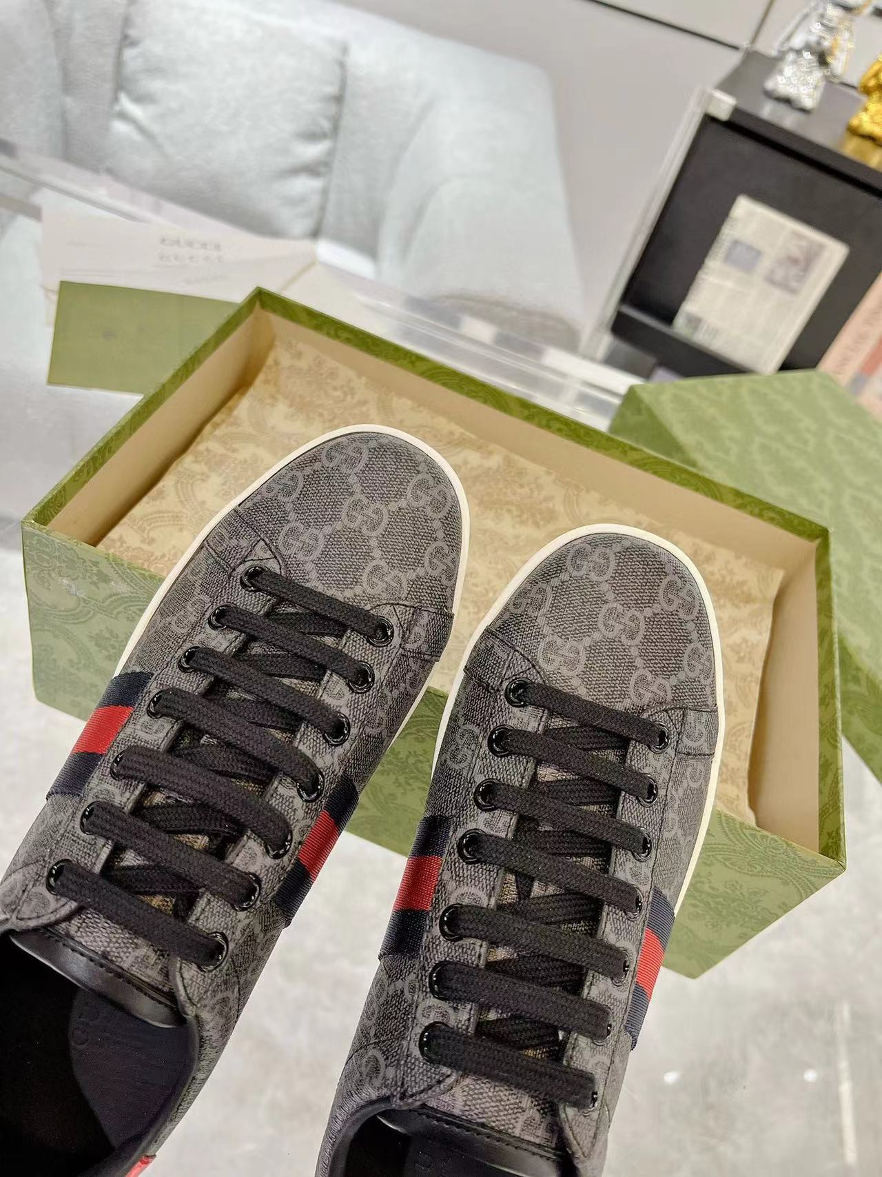 UA Gvc*1 Sneaker With Web