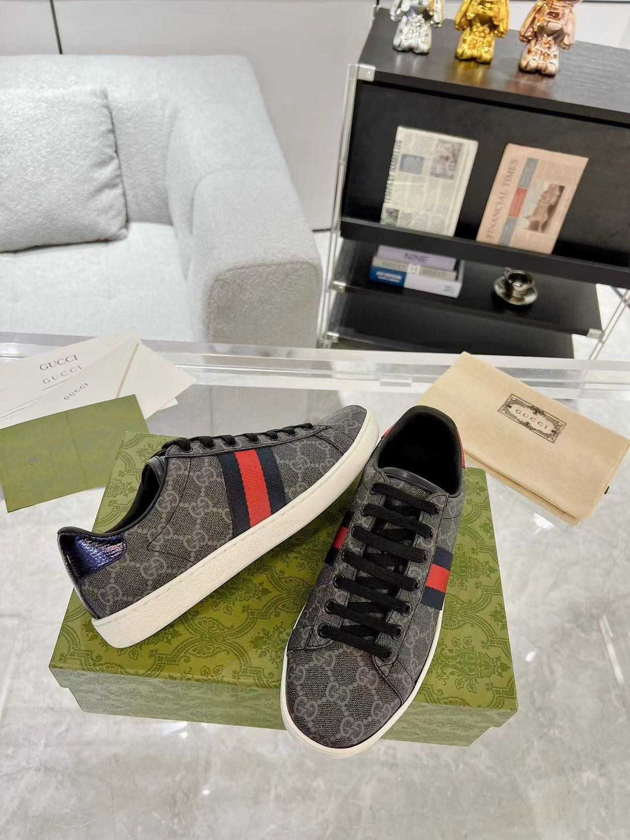 UA Gvc*1 Sneaker With Web
