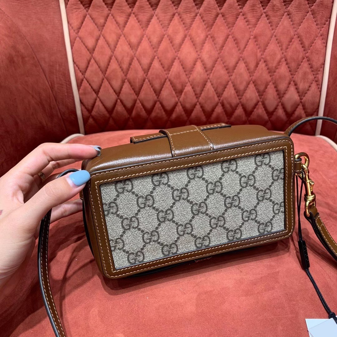 Gvc*1 GG mini bag with clasp closure