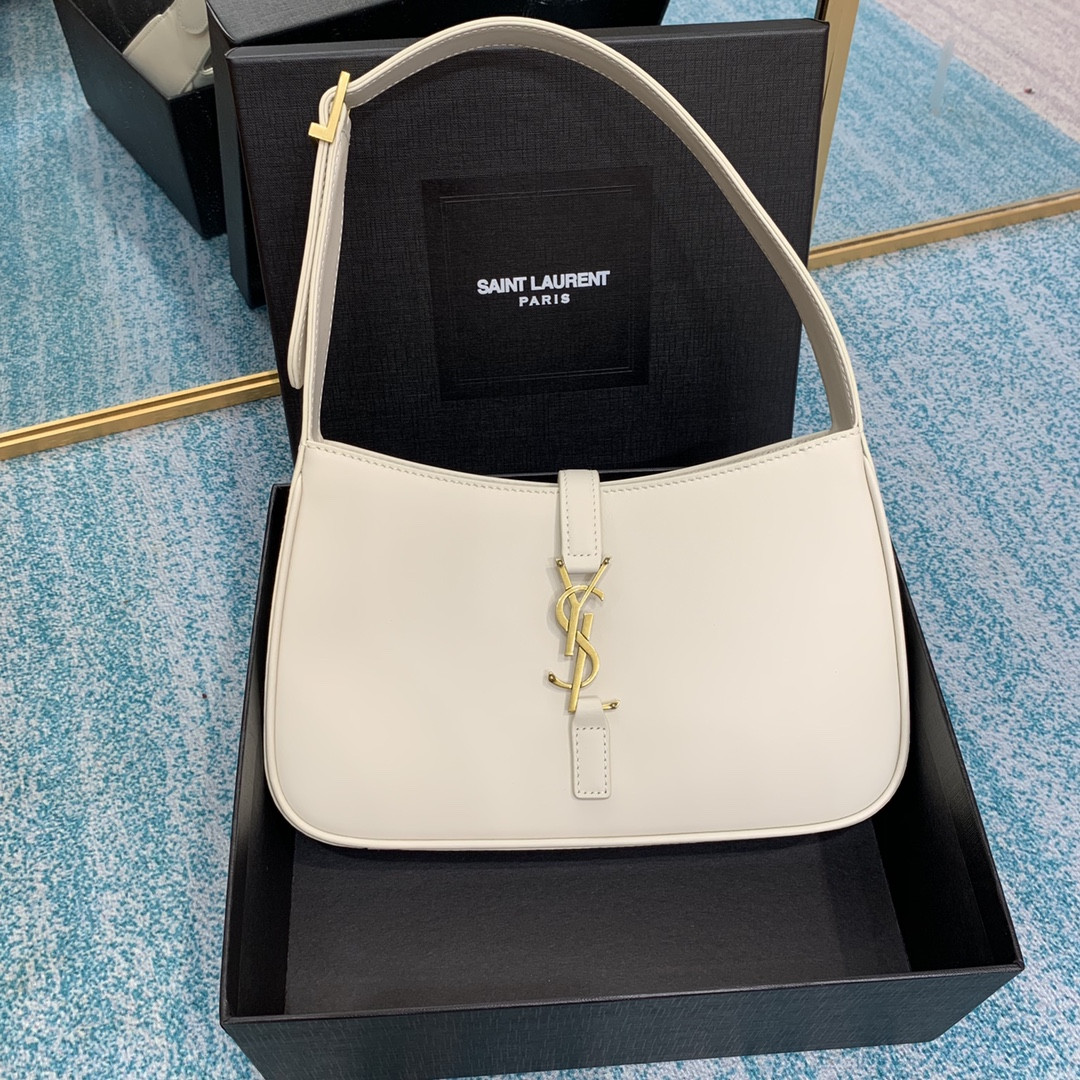 Y51 LE 5 À 7 IN SMOOTH LEATHER BLANC VINTAGE 23 X 16 X 6.5 CM