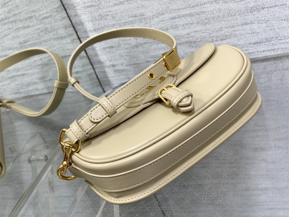 D10r BOBBY EAST-WEST BAG Sand-Colored Box Calfskin