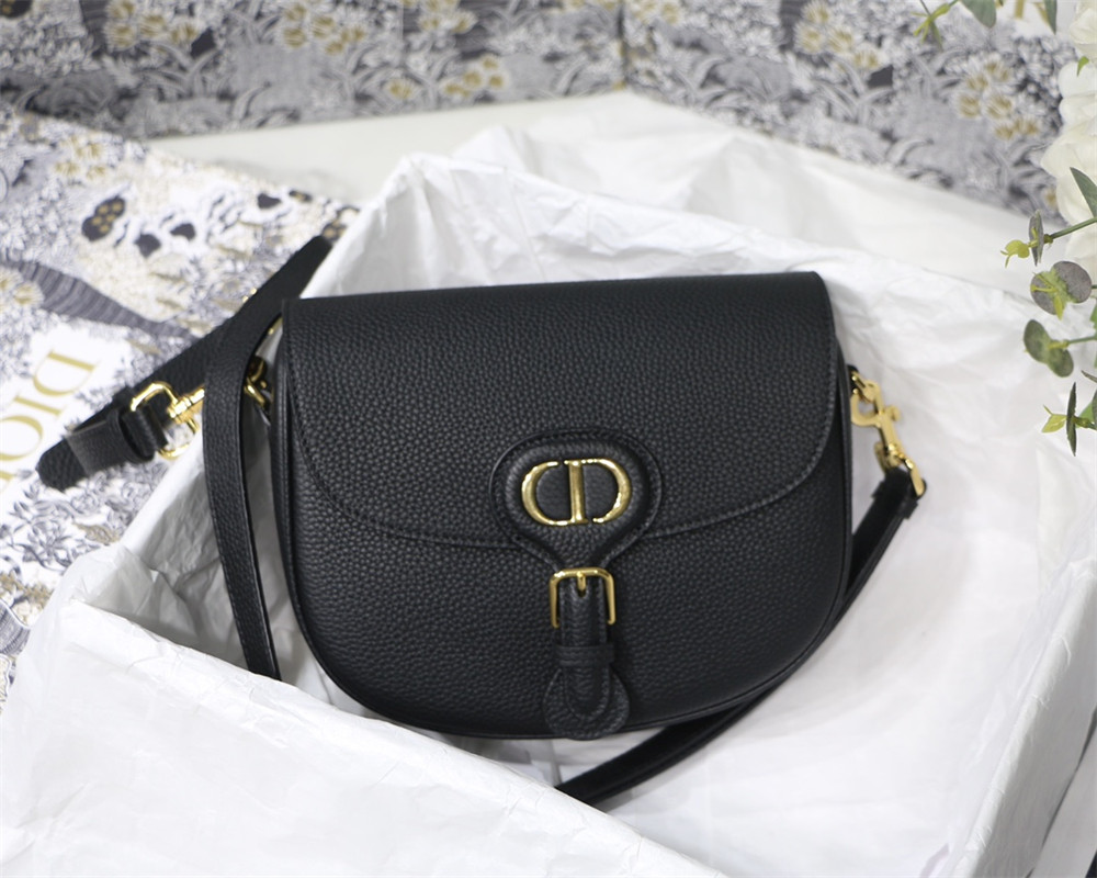 MEDIUM D10r BOBBY BAG Black Grained Calfskin