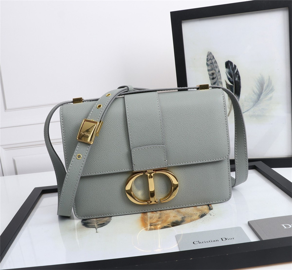 D10r 30 MONTAIGNE CHAIN BAG Grained