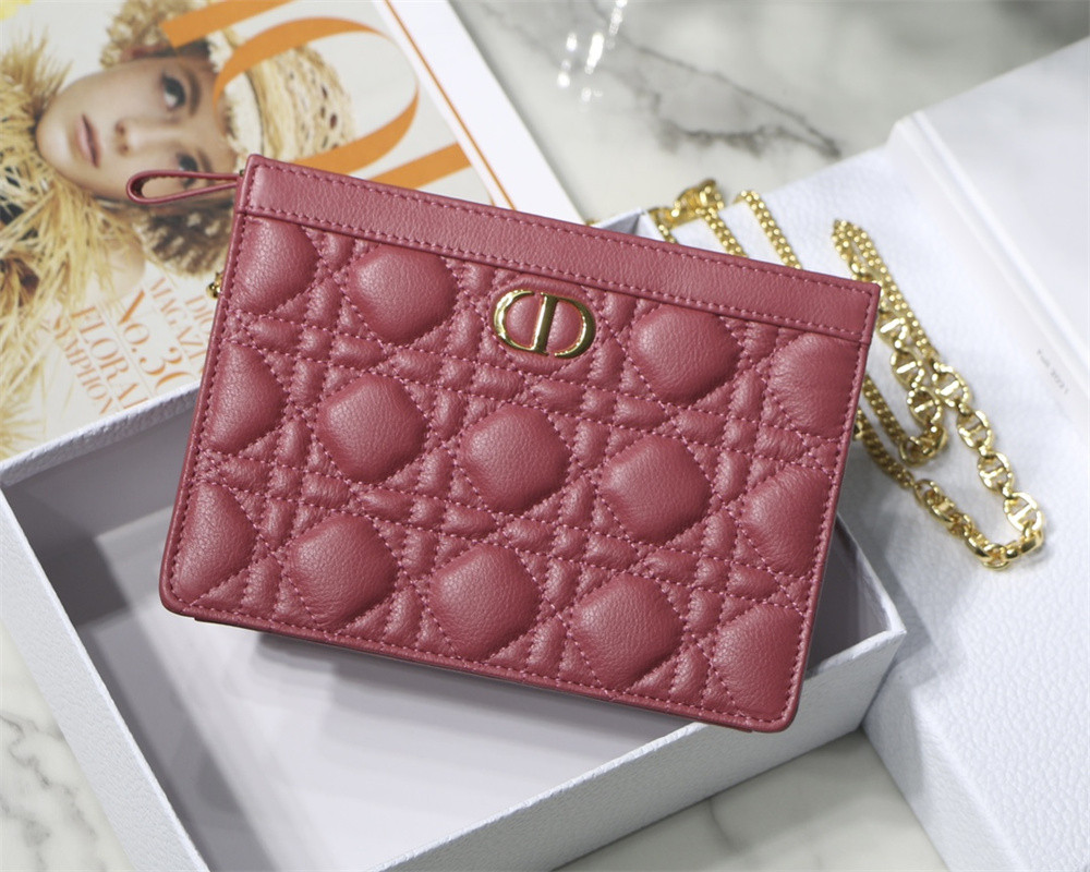D10r CARO ZIPPED POUCH WITH CHAIN Red S*pple Cannage Calfskin 19 x 14 x 4.5 cm