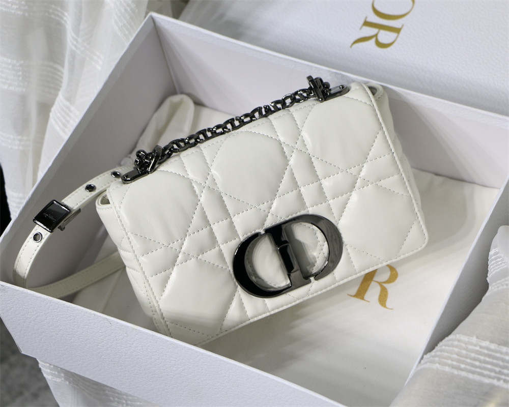 SMALL D10r CARO BAG Ivory S*pple Cannage Calfskin With Silver Hardware 20 x 12 x 7 cm
