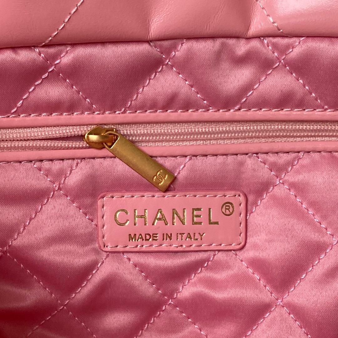 Ch**el 22 HANDBAG Shiny Calfskin PINK 30×45×8cm