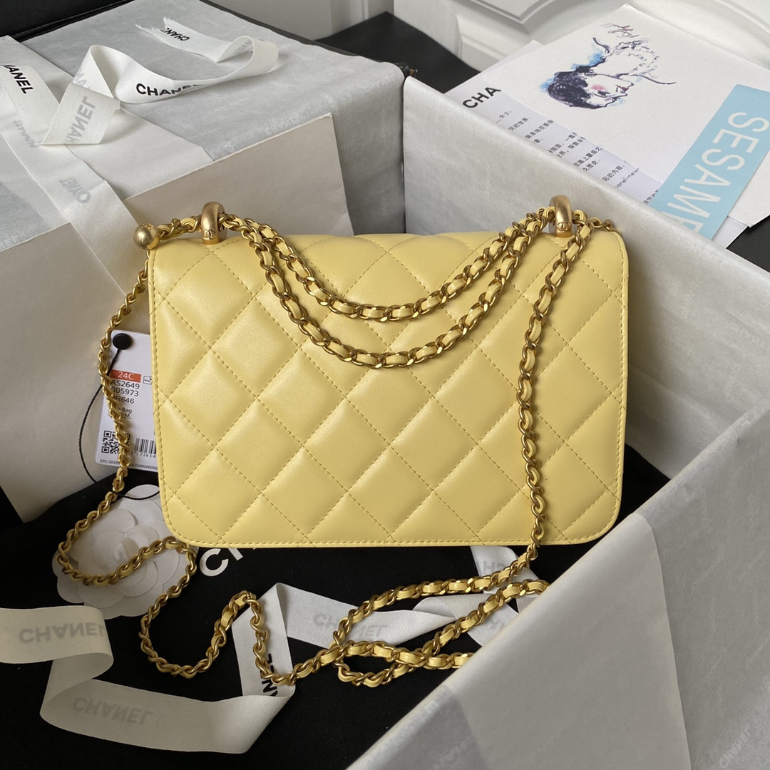 Ch**el FLAP BAG YELLOW 22×14.5×8cm