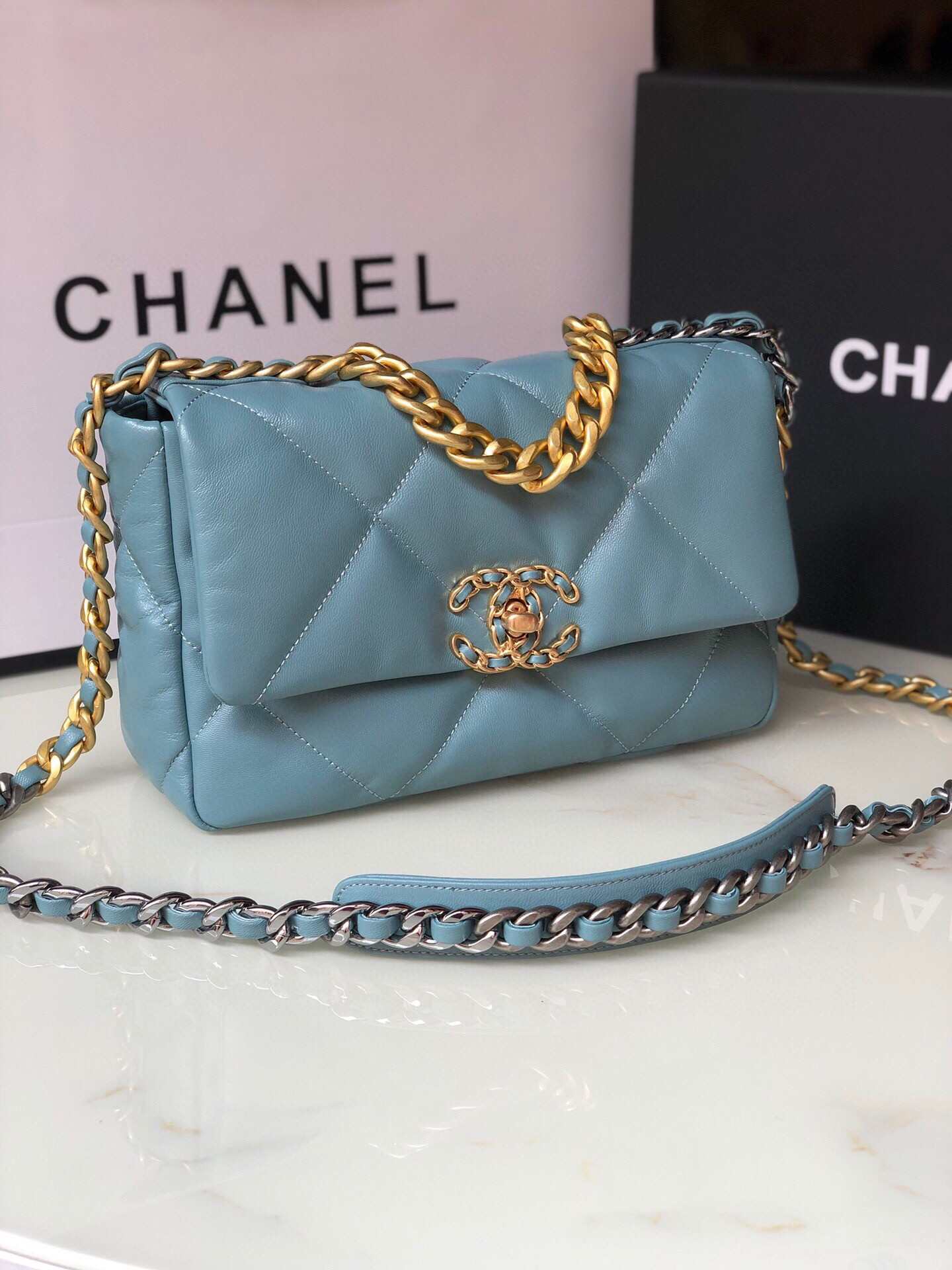 Ch**el 19 HANDBAG Shiny Leather, Gold-Tone, Silver-Tone & Ruthenium-Finish Metal Blue 6.2 × 10.1 × 3.5 in